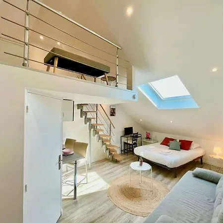 Apartment Chez Leon - Calme & Lumiere Reims